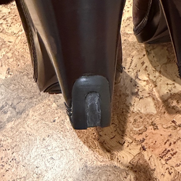 J-41 Chocolate Mary Jane Heels with Button Strap - Picture 5 of 6